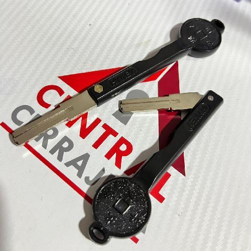 LLAVE Plastica CHINA regata CHAPA inteligente GUIA (INSERTO 645)