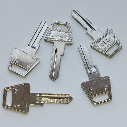 LLAVE JMA / AME-9 /AM7L / A1045L /  GRUPO C (Q22)